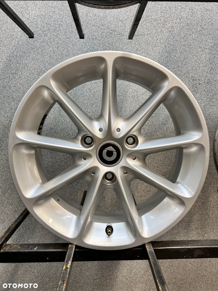 4 FELGI ALU. SMART FOR TWO 15'' 4,5J , 5,5J , ET22 , ET23,5 - 8