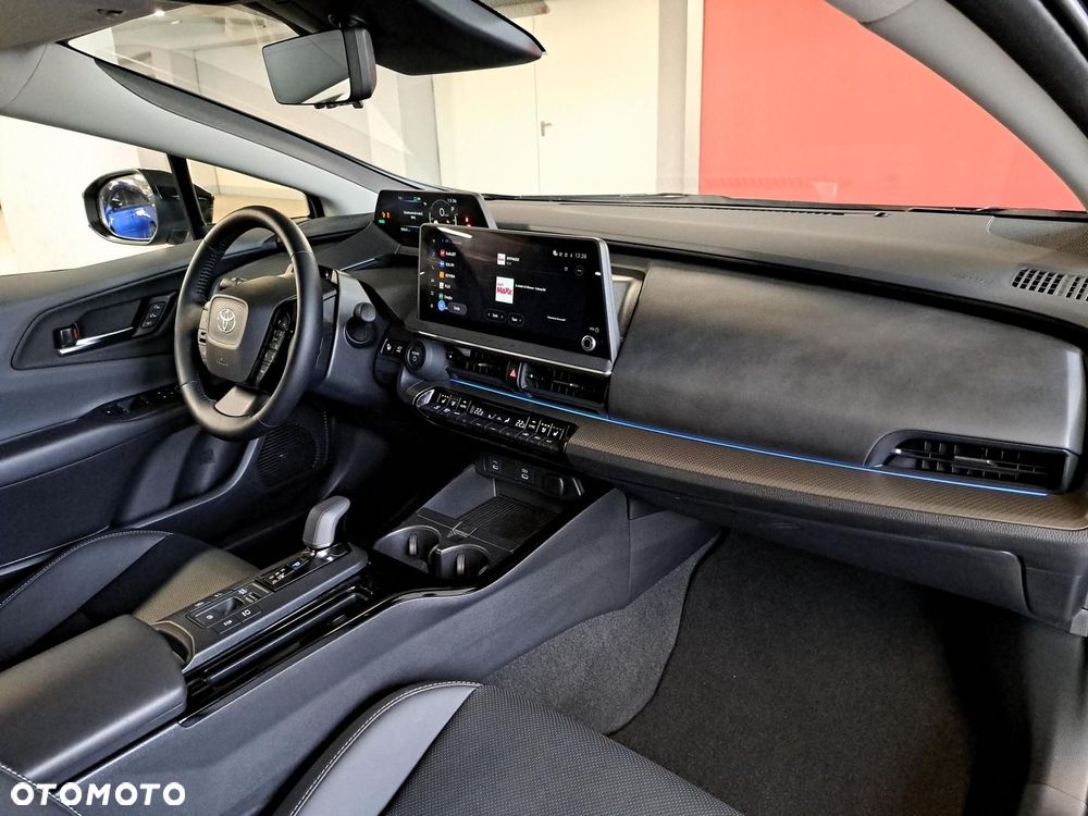 Toyota Prius - 15