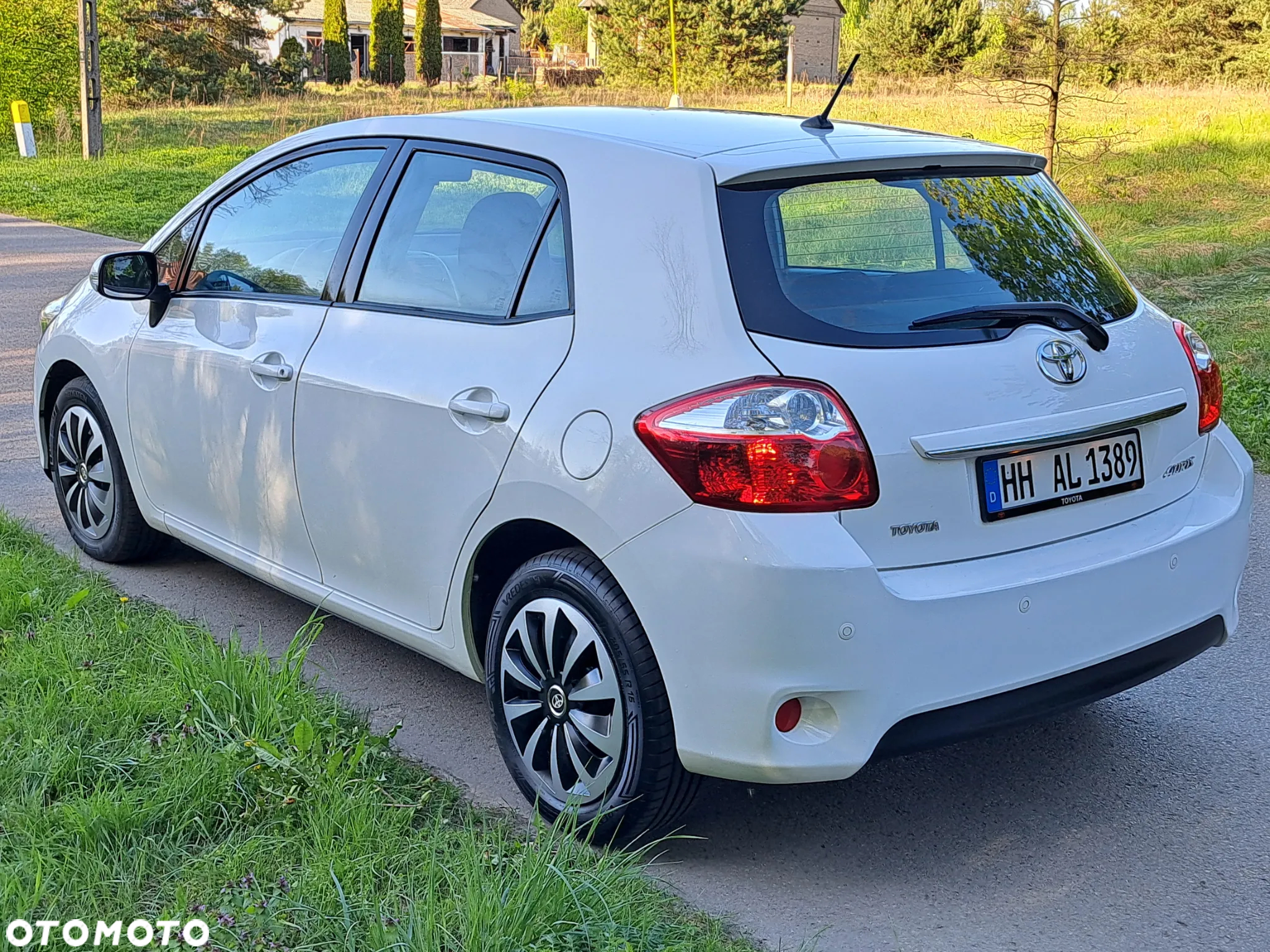 Toyota Auris 1.6 Life+ - 11