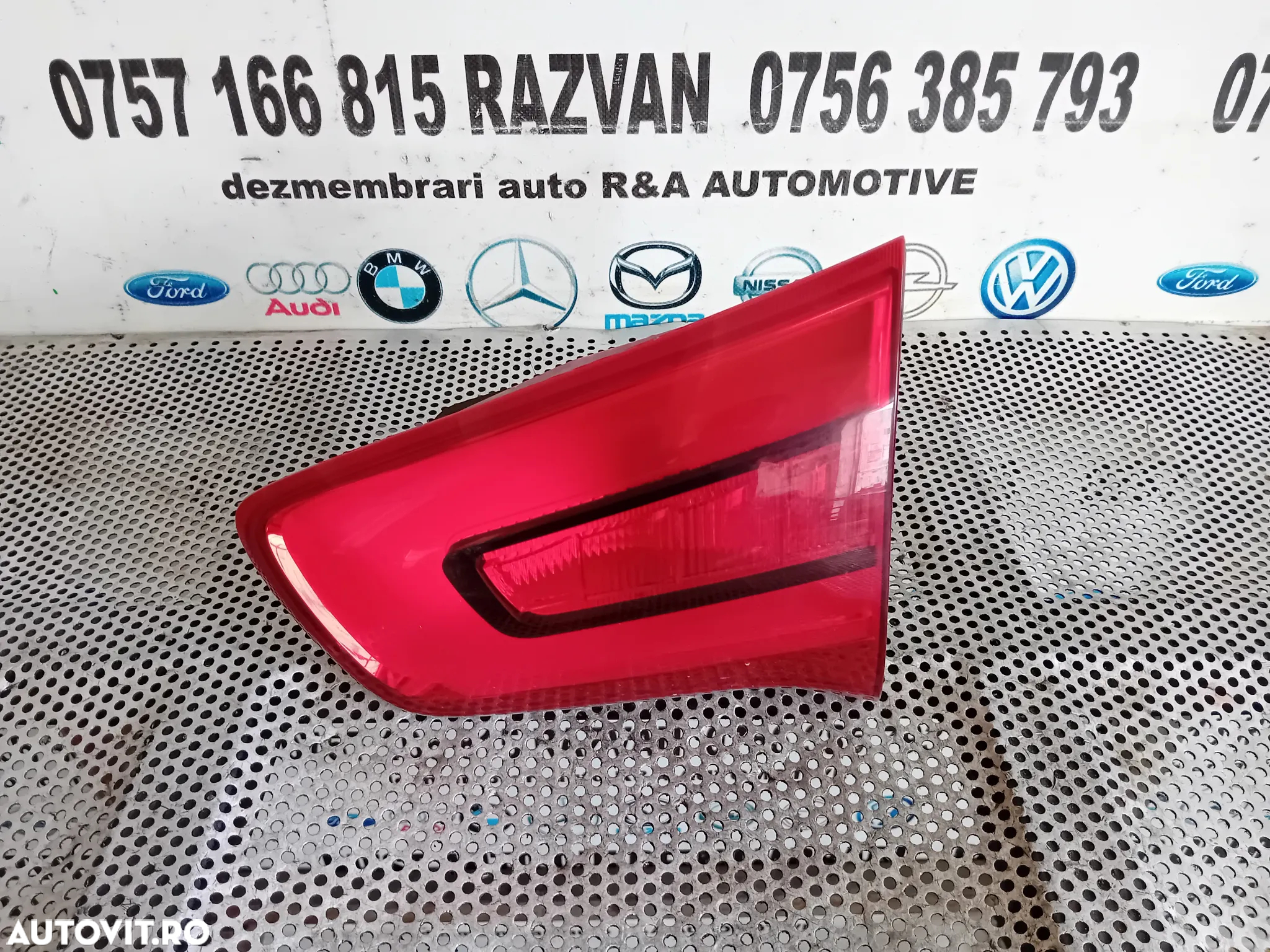 Lampa Stop Tripla Dreapta LED De Pe haion Hayon Kia Sportage 2010-2015 - 2