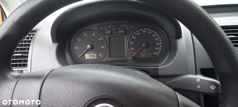 Volkswagen Polo 1.4 16V Trendline - 5