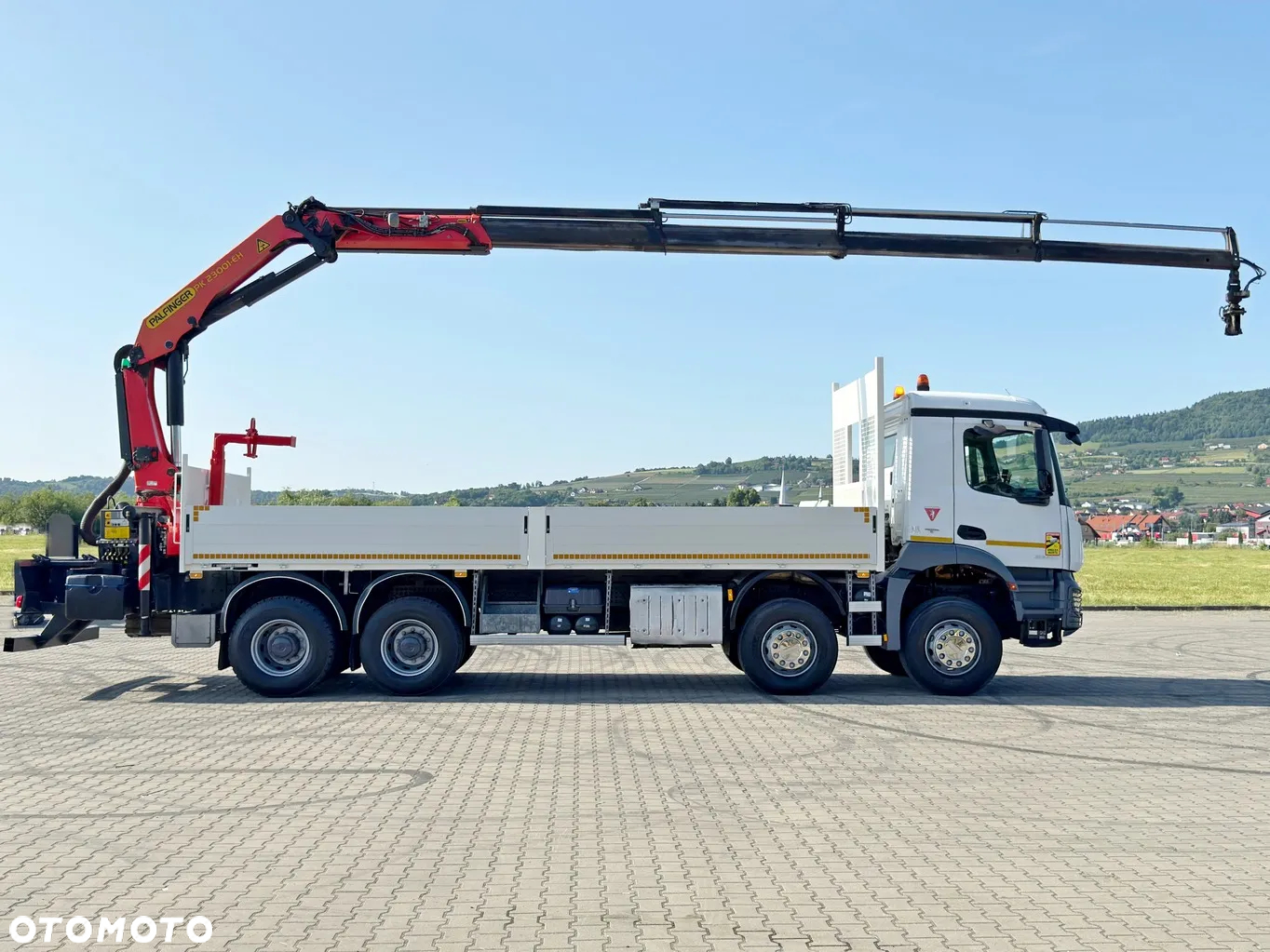 Mercedes-Benz Actros 3240 * SKRZYNIA 7,20 m + PK 23001 - EH C + PILOT / 8x4 - 5