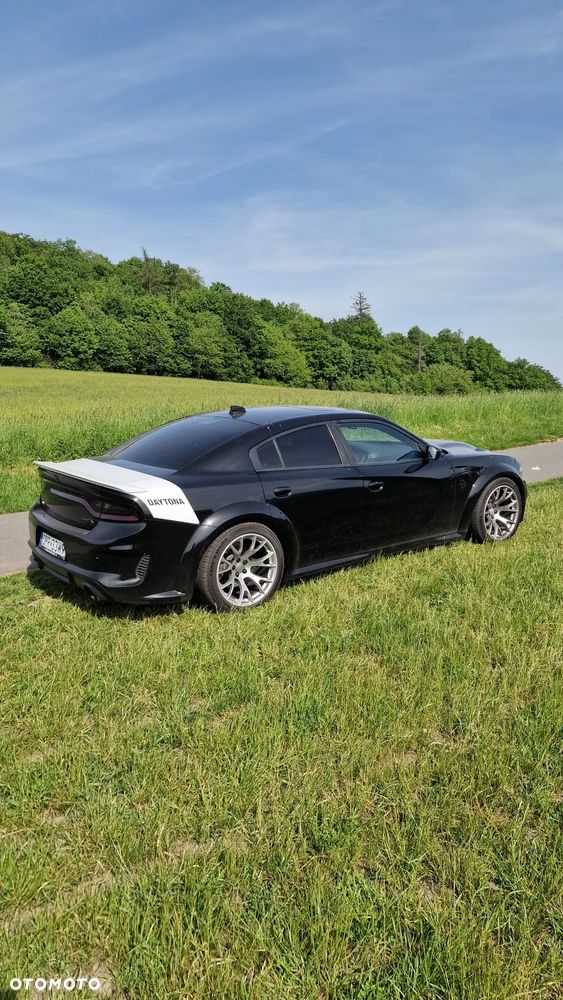 Dodge Charger - 6