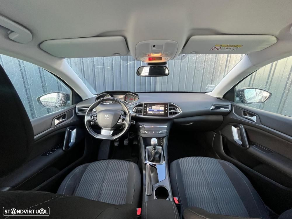 Peugeot 308 SW 1.6 BlueHDi Active - 12