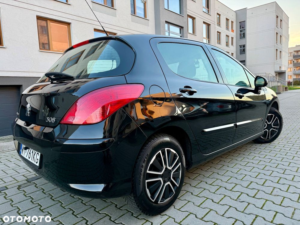 Peugeot 308 1.6 Premium - 4