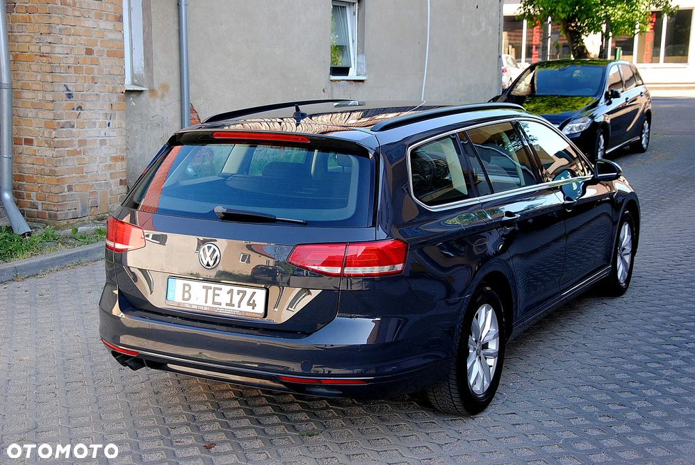 Volkswagen Passat Variant 2.0 TDI SCR 4Motion DSG Comfortline - 6
