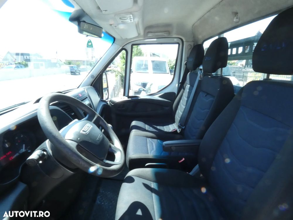 Iveco 35C - 12
