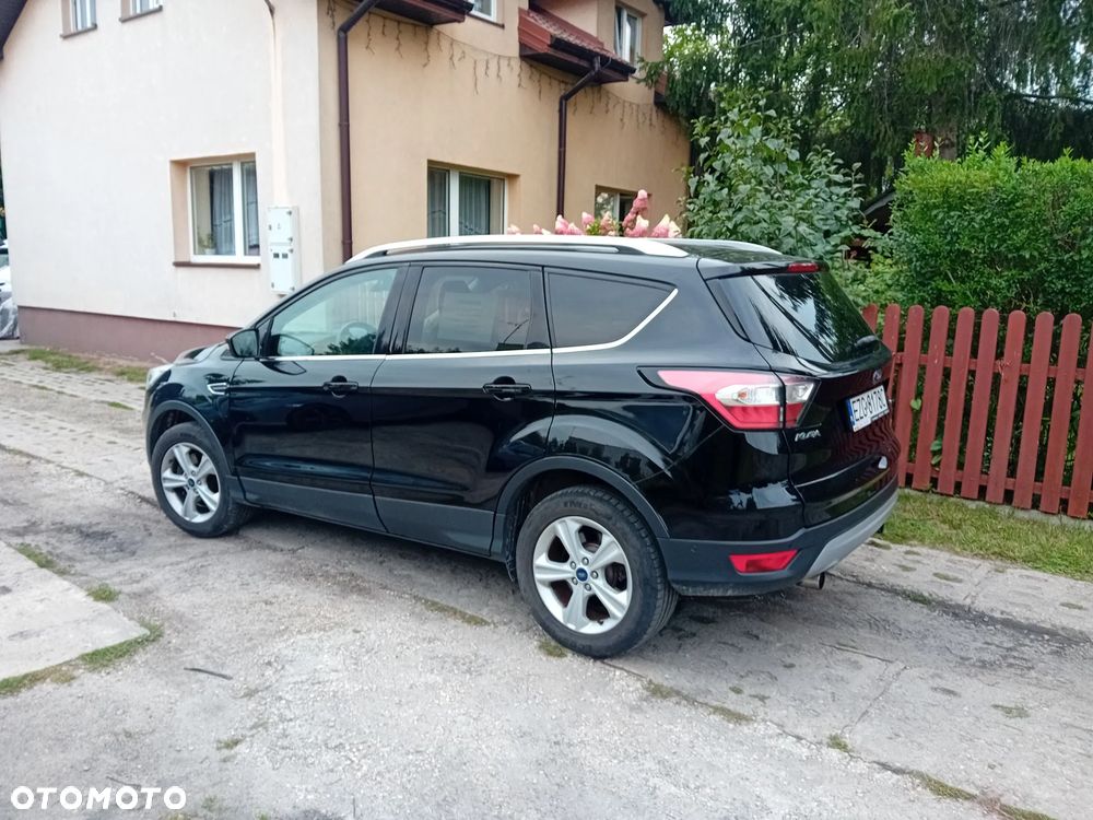 Ford Kuga - 2