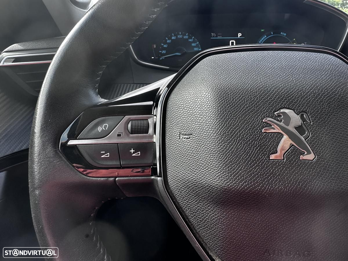 Peugeot e-2008 Active Pack - 36