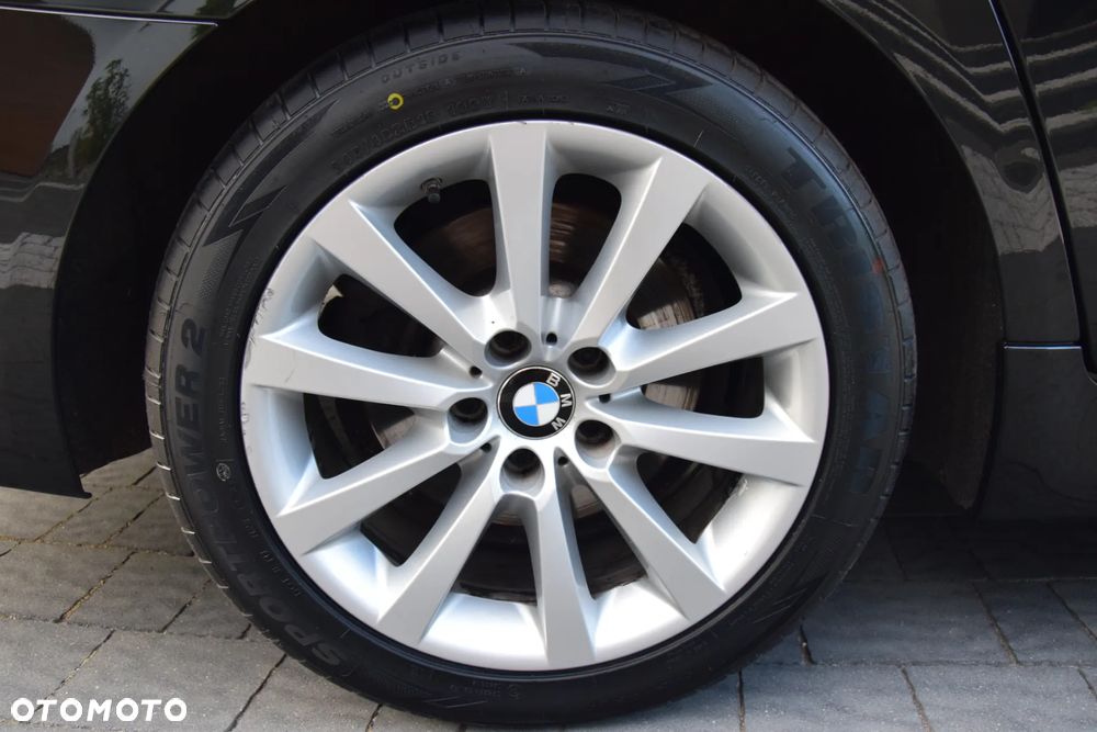 BMW Seria 5 520d Efficient Dynamics Luxury Line - 30