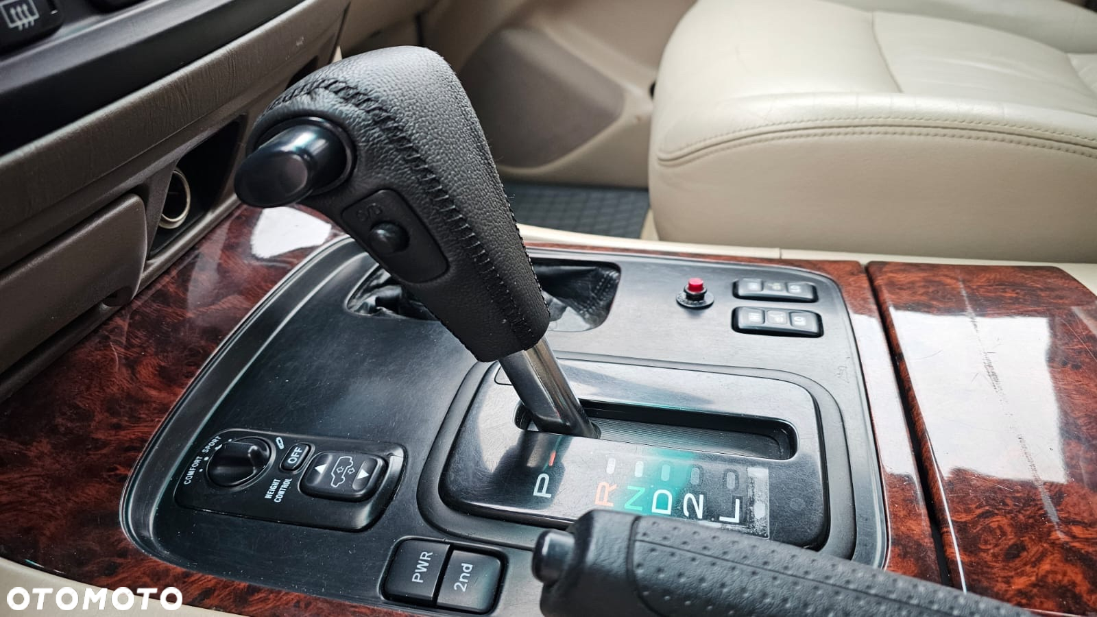 Toyota Land Cruiser 4.7 V8 - 21