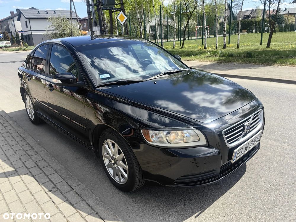 Volvo S40 - 1