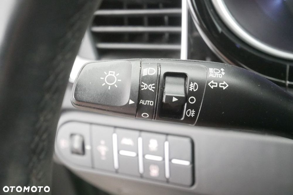 Kia Ceed 1.5 T-GDI L - 23