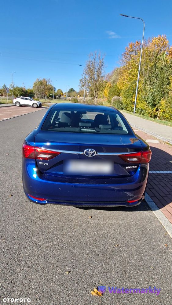 Toyota Avensis 2.0 D-4D Prestige - 9