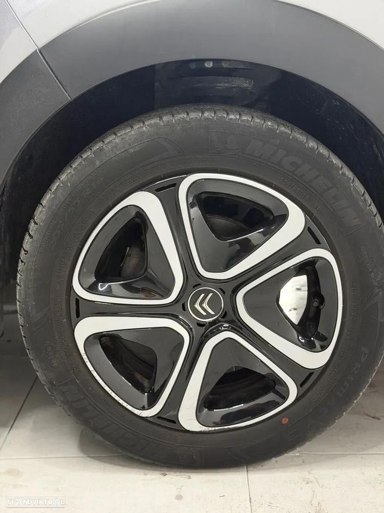Citroën C3 1.2 PureTech Elle - 35
