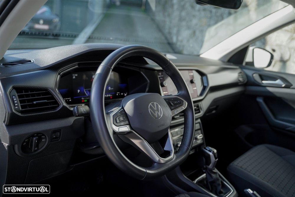 VW T-Cross 1.0 TSI BlackStyle DSG - 29