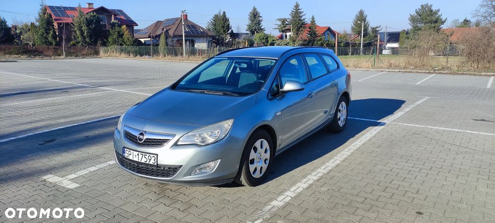 Opel Astra 1.7 CDTI Cosmo - 1