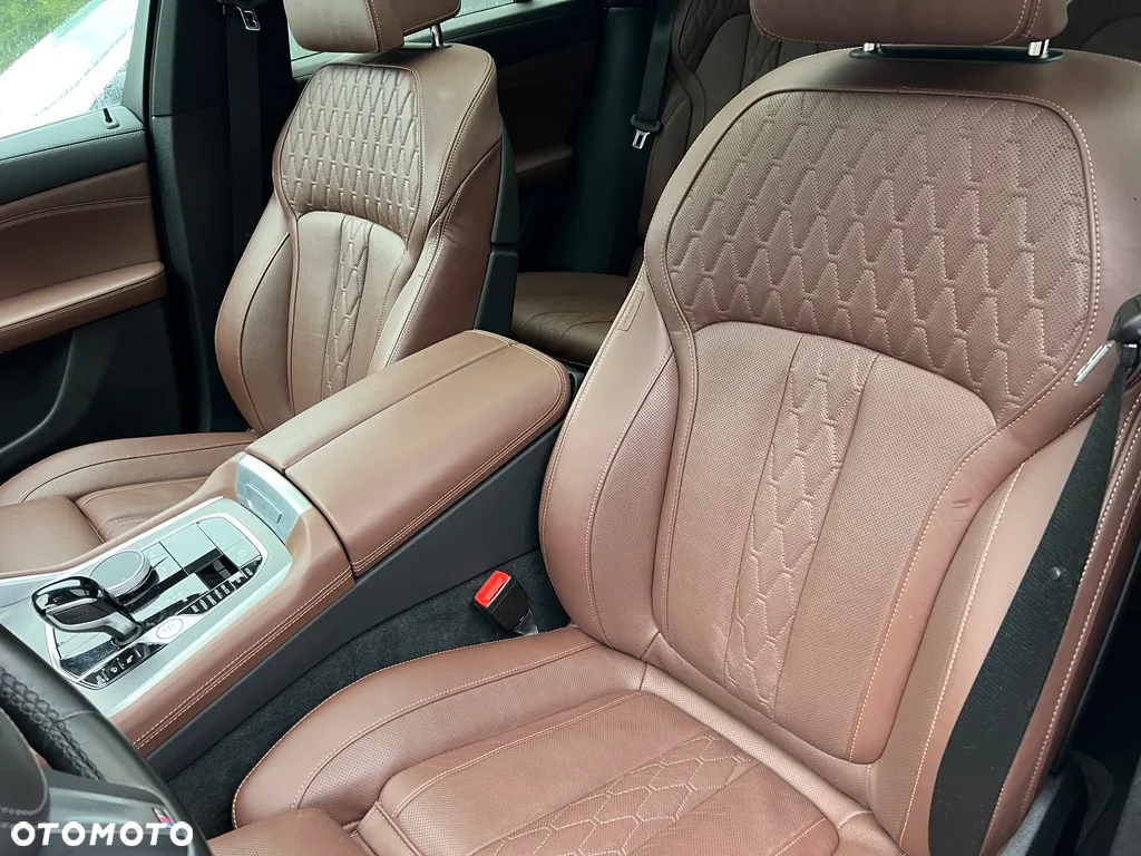 BMW X6 xDrive30d - 19