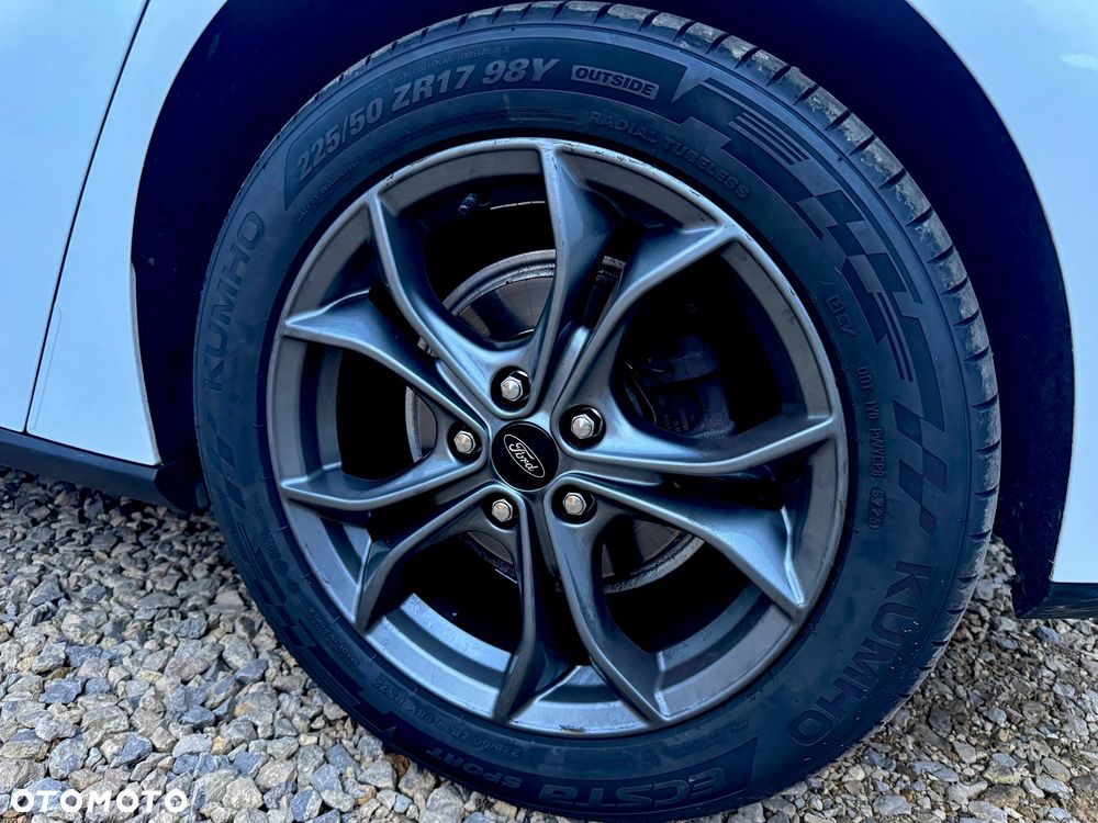 Ford Focus - 18