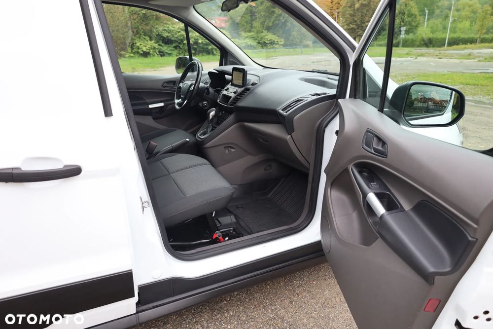 Ford Transit Connect - 26