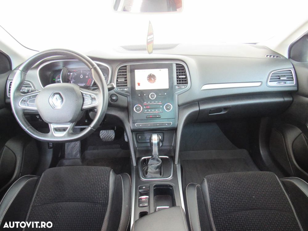 Renault Megane Blue dCi 116 EDC Intens - 11