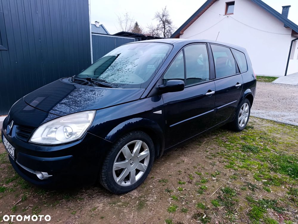 Renault Scenic 2.0 dCi Emotion - 2