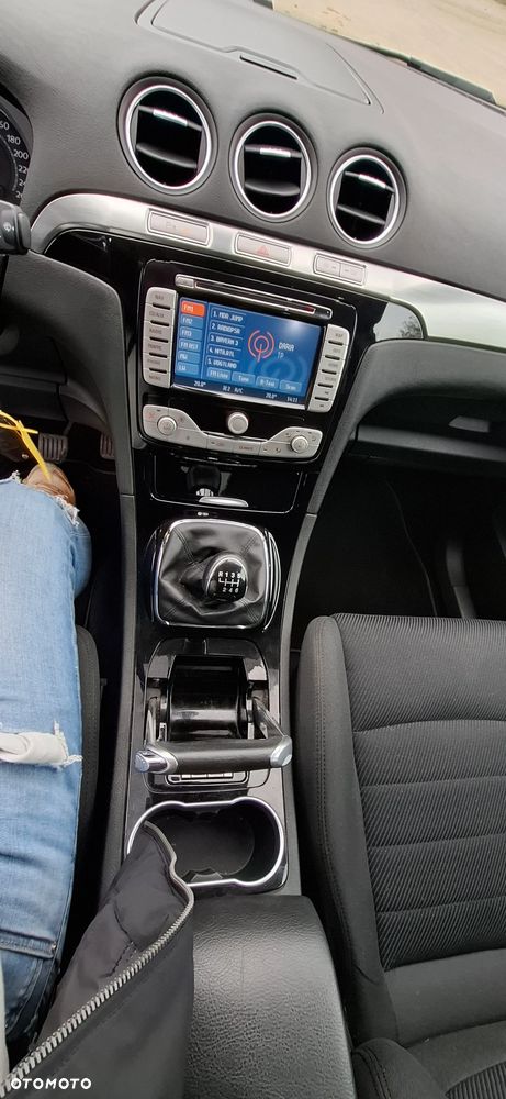 Ford S-Max 2.0 TDCi DPF Titanium - 23