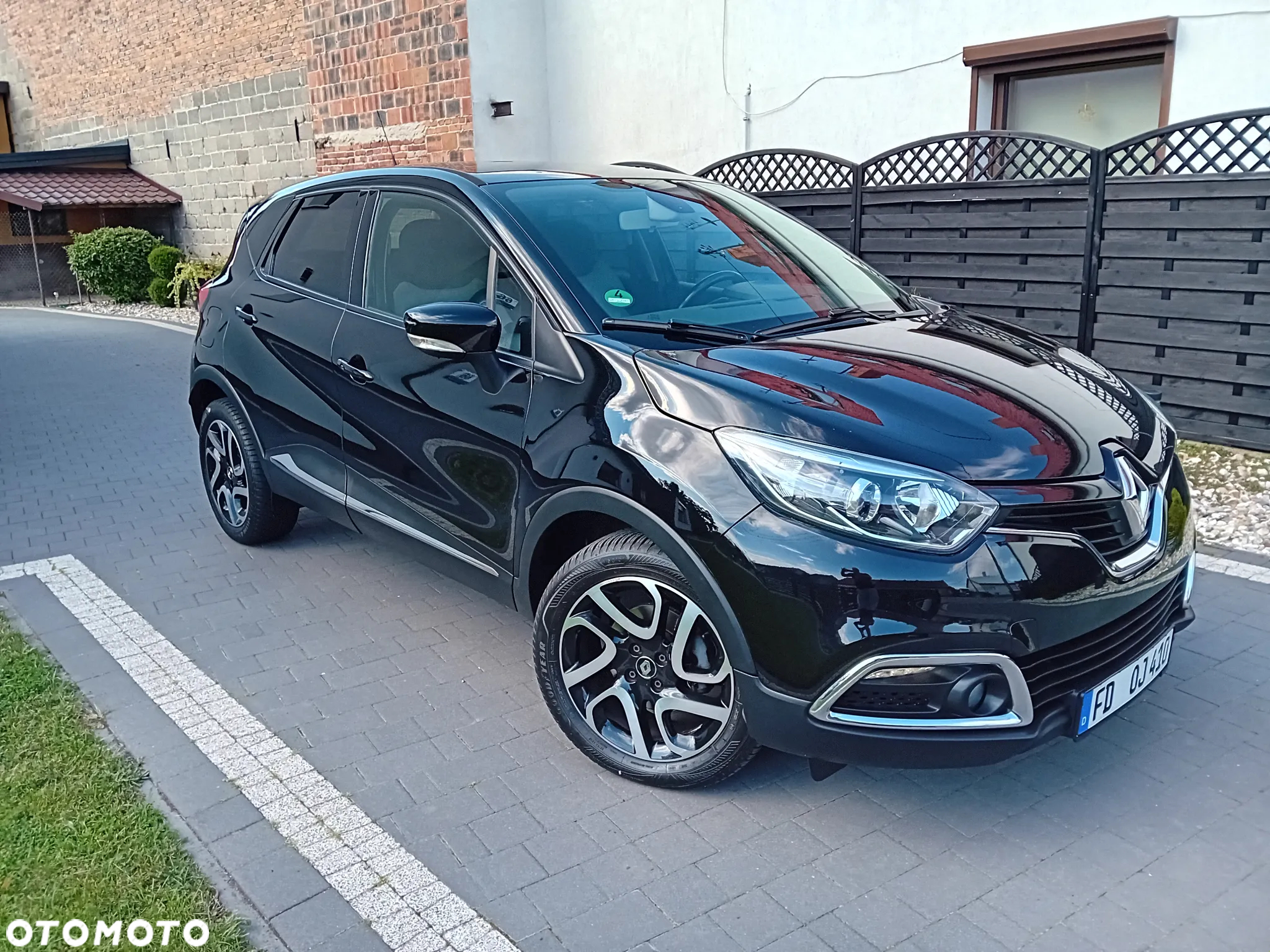 Renault Captur 1.2 Energy TCe Intens EDC - 6