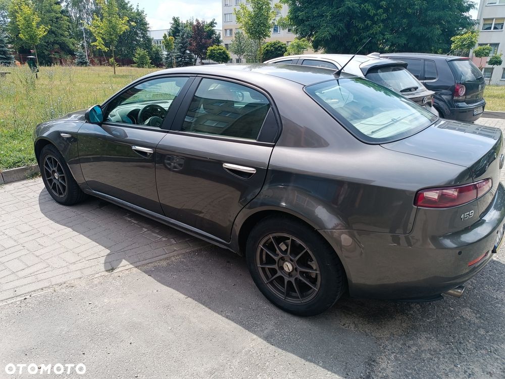 Alfa Romeo 159 - 8
