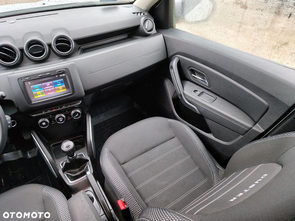 Dacia Duster 1.6 SCe Laureate S&S - 5