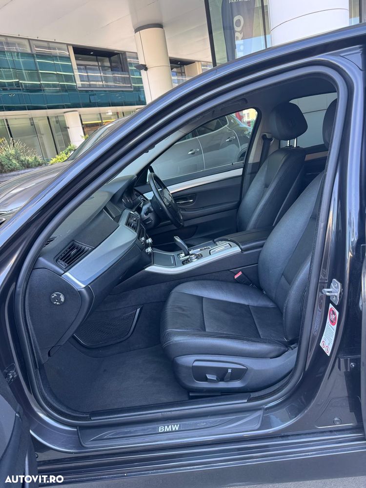 BMW Seria 5 518d Aut. Luxury Line - 11