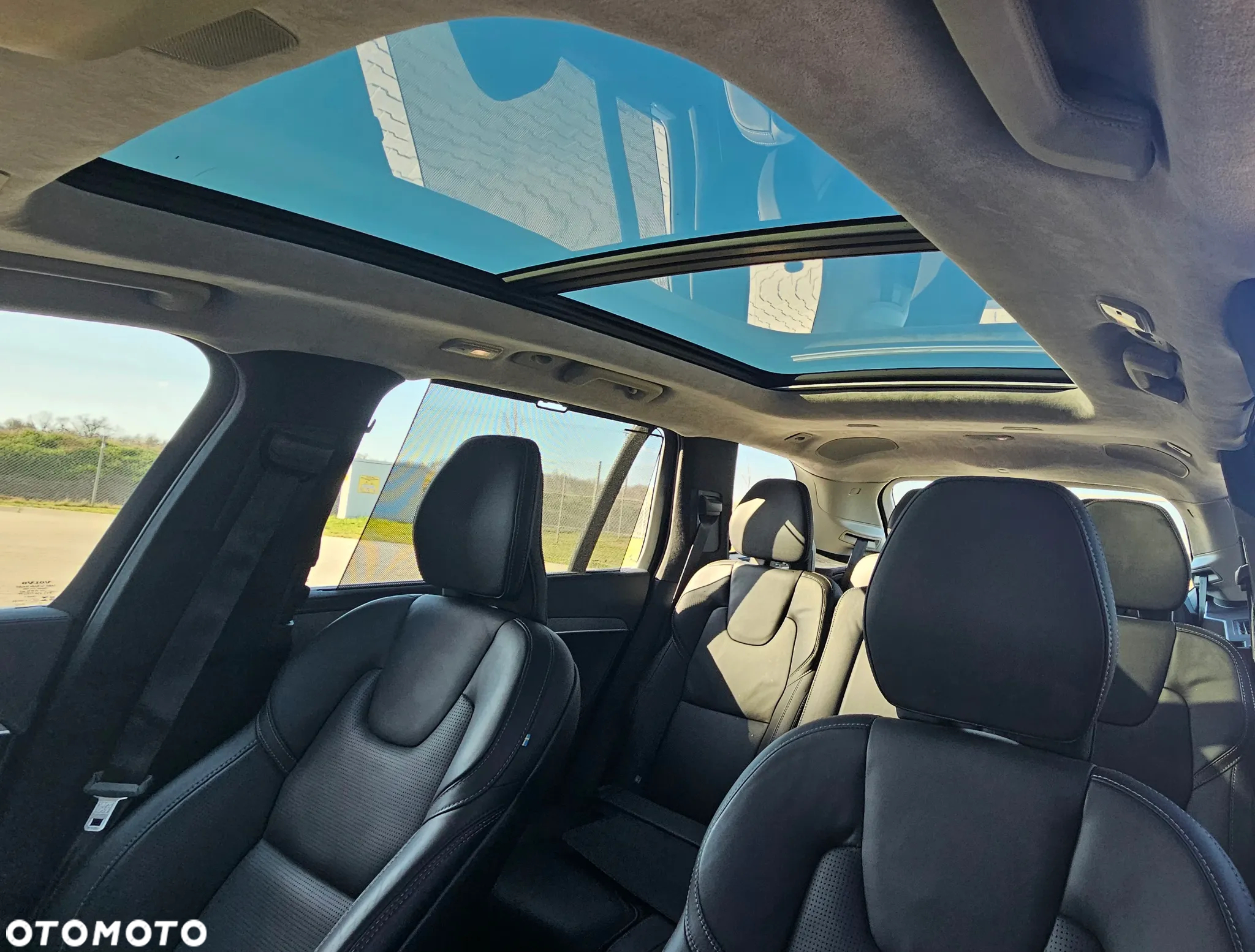 Volvo XC 90 T8 AWD Plug-In Hybrid Ultimate Bright 7os - 11
