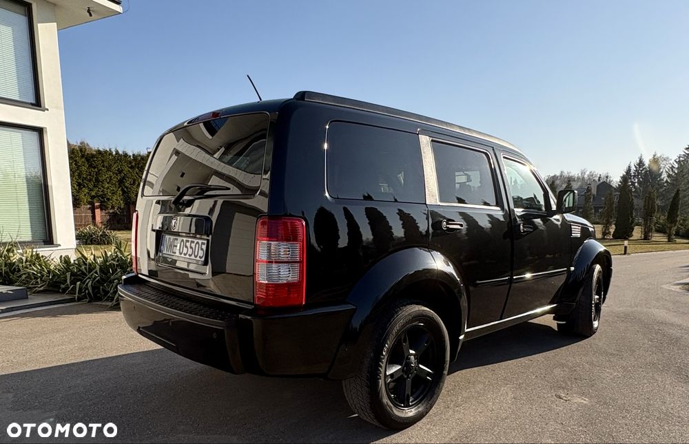 Dodge Nitro - 5
