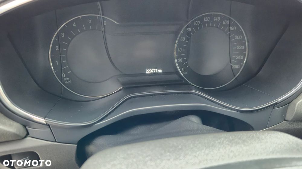 Ford Mondeo 2.0 EcoBlue Titanium - 34