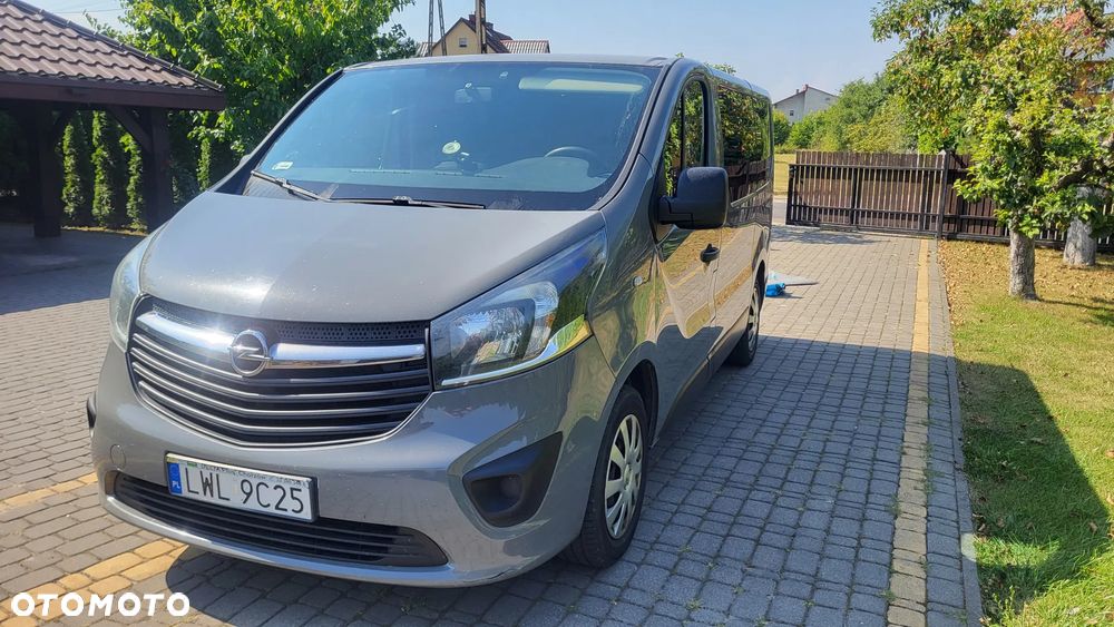 Opel Vivaro - 2
