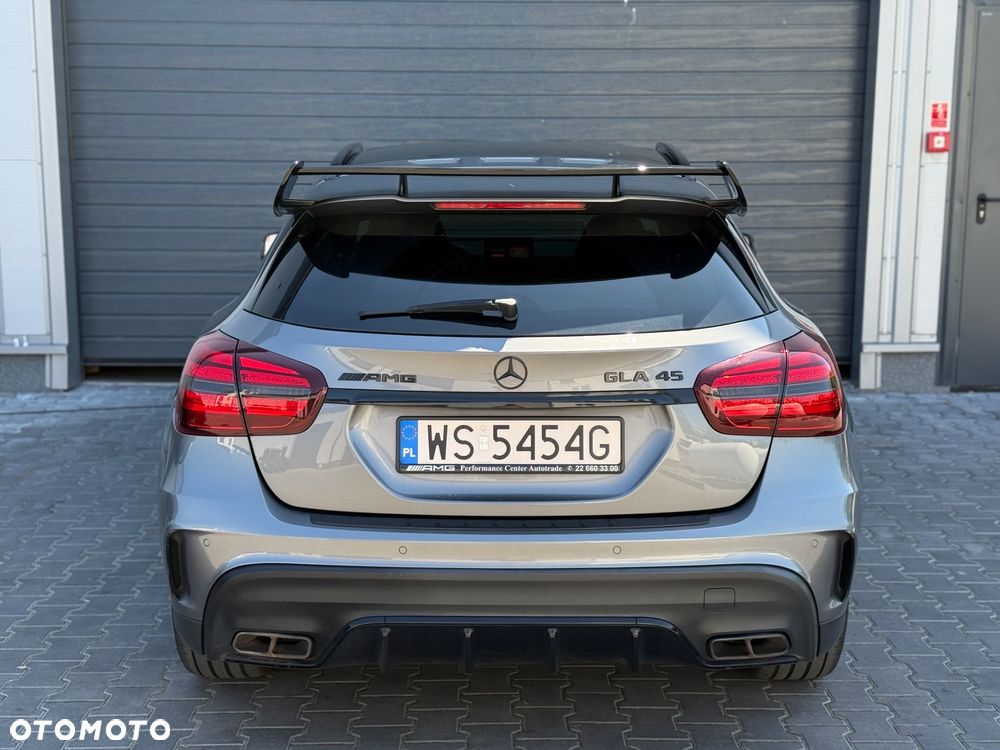 Mercedes-Benz GLA AMG 45 4-Matic - 15