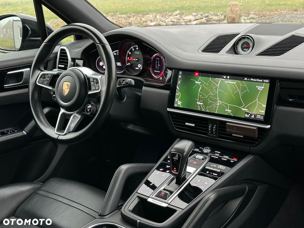 Porsche Cayenne - 19