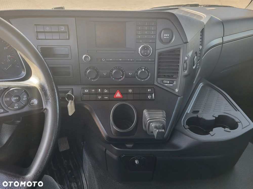 Mercedes-Benz Arocs 2645 6x4 budowlany DMC 66 ton z Niemiec - 18