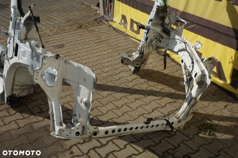 CHEVROLET SILVERADO 1500 2019 - Ćwiartka Prawa Fartuch Przód USA - 3