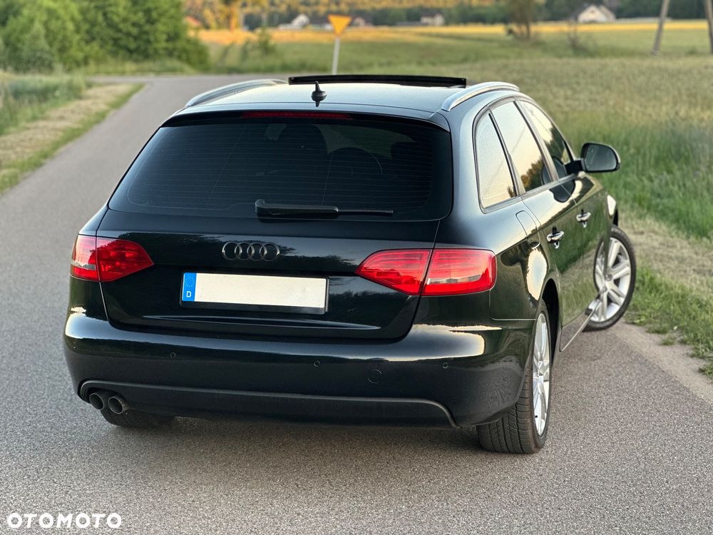 Audi A4 Avant - 26