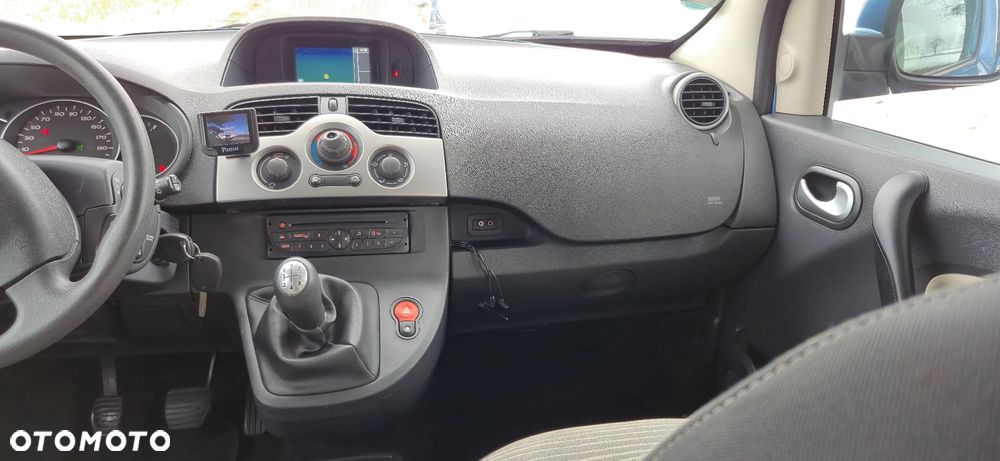 Renault Kangoo 1.6 16V 105 Happy Family - 21