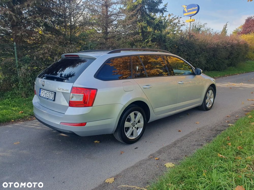 Skoda Octavia - 4