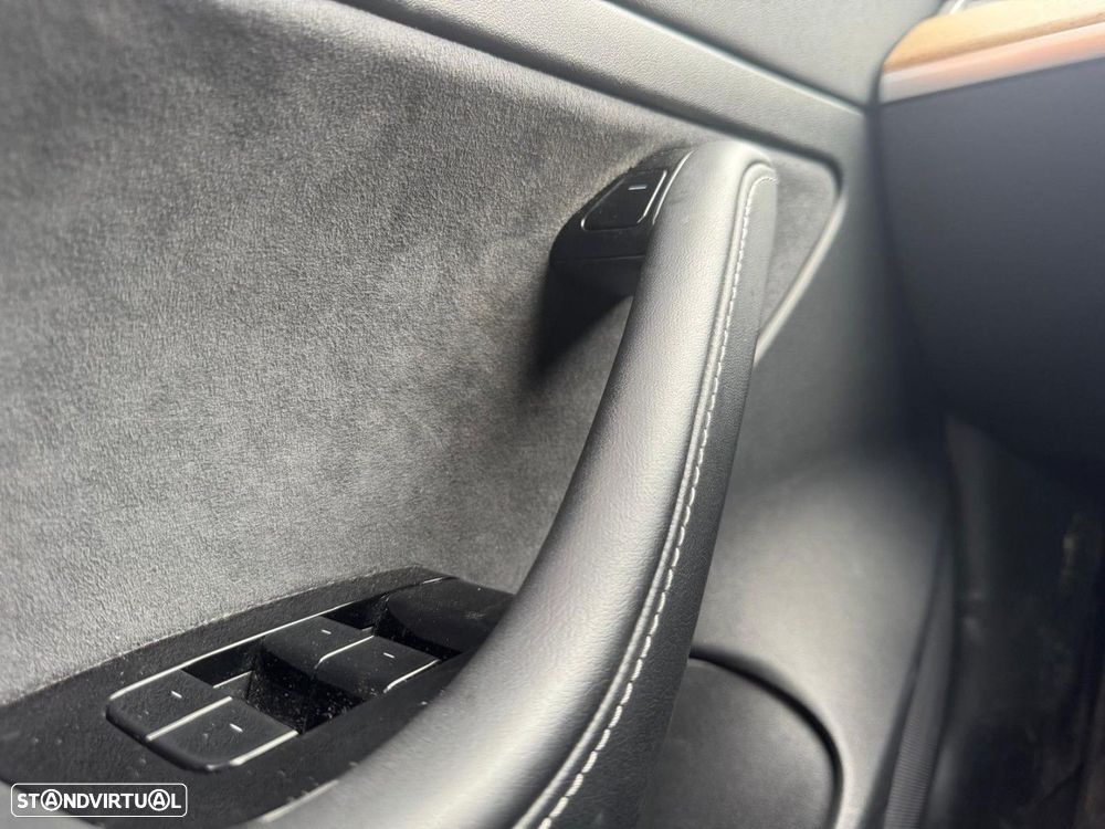 Tesla Model 3 RWD RWD - 7