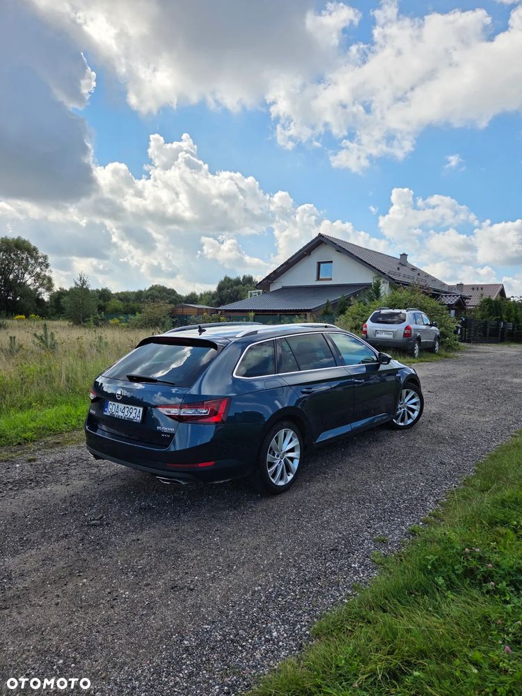 Skoda Superb 2.0 TSI 4x4 L&K DSG - 4