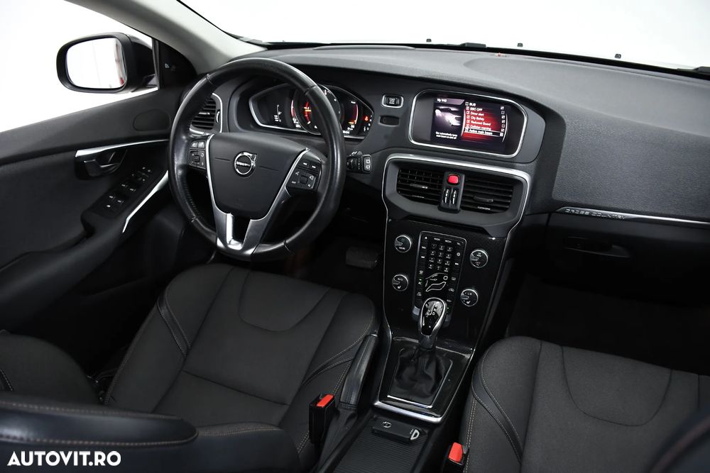 Volvo V40 - 4