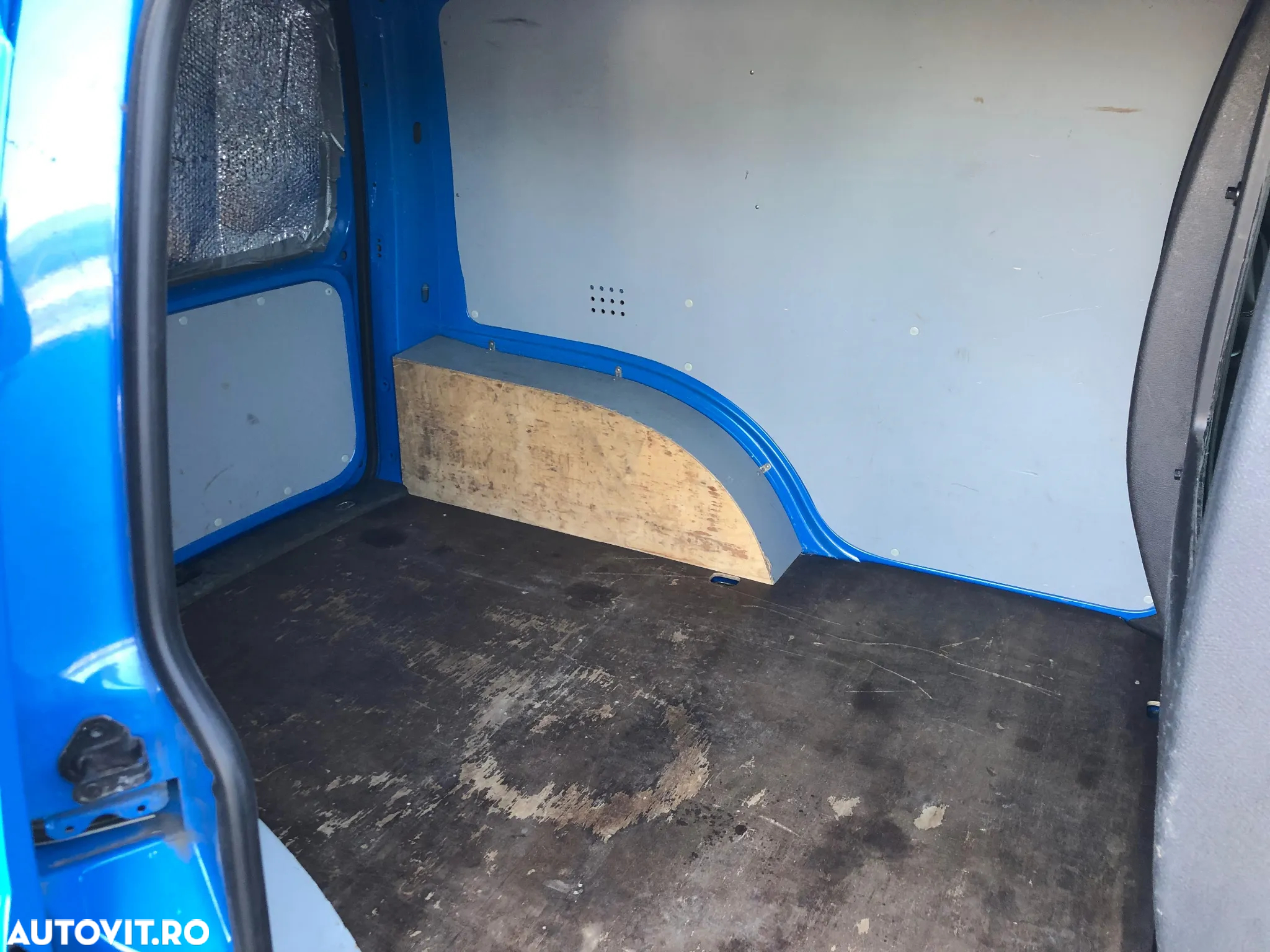 Volkswagen Caddy 2.0 TDI DSG - 21