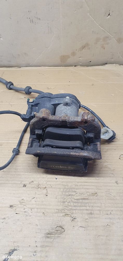 Zacisk hamulcowy lewy tył tylny lewy Mercedes GL X166 W166 AMG - 6