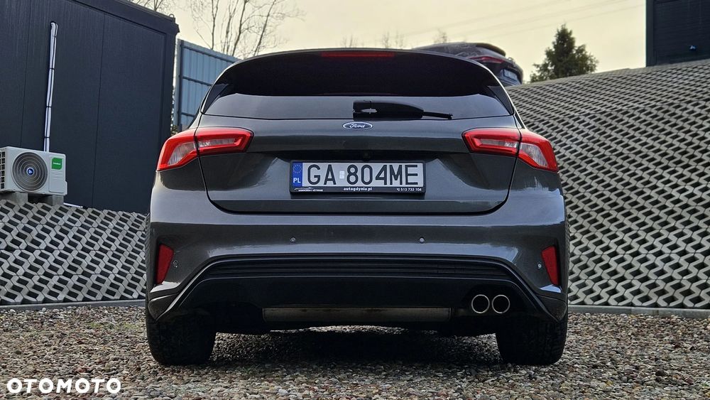 Ford Focus 1.5 EcoBoost ST-Line - 14