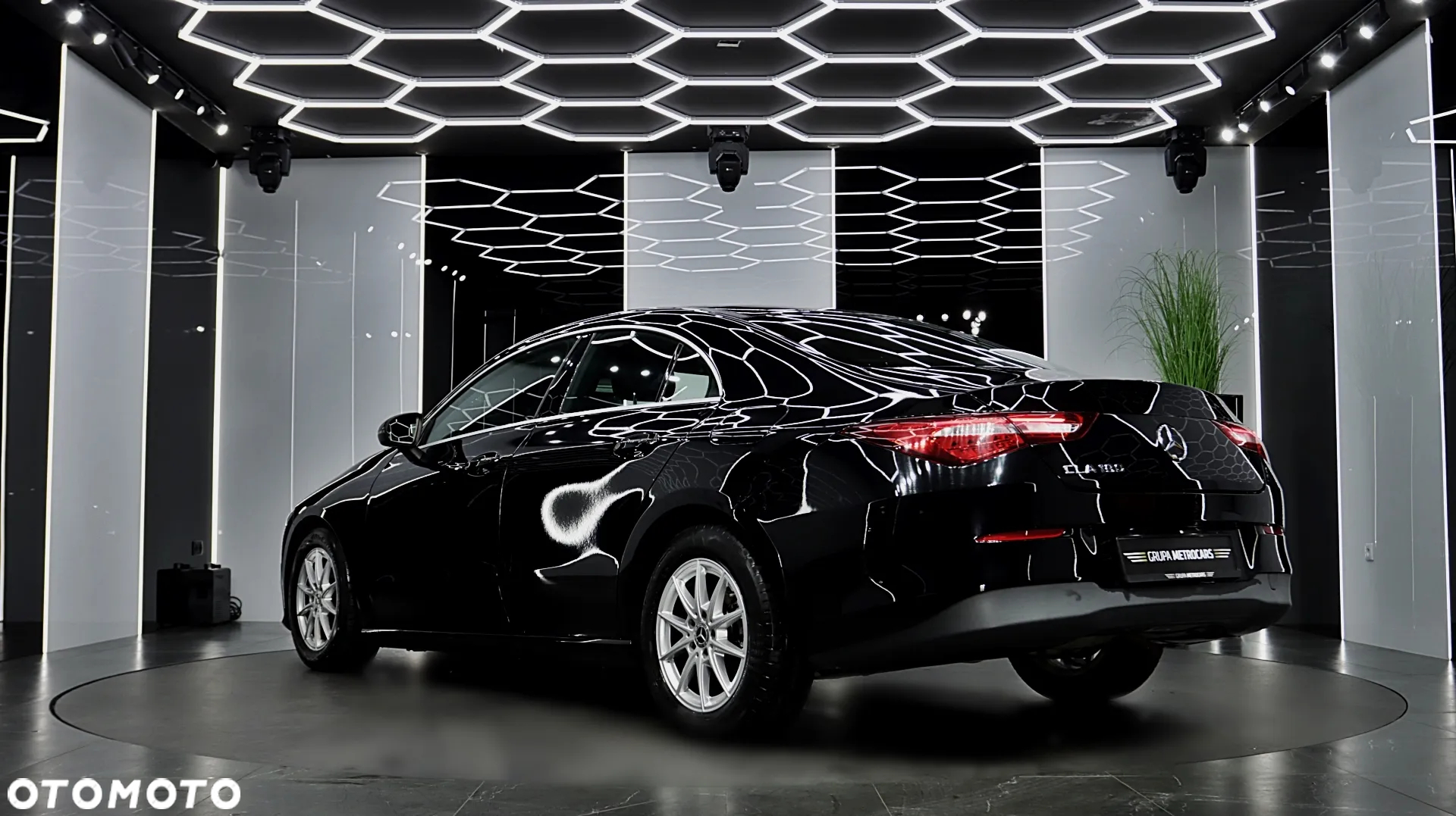 Mercedes-Benz CLA - 5