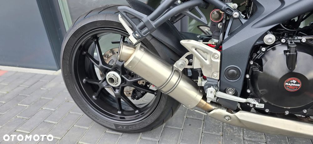 Triumph Speed Triple - 12